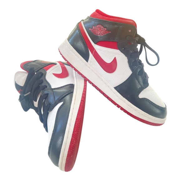 Jordan Women's 1 Mid Gym Red Panda Shoes sz 4Y EUR 36, 23 cm UK 3.5 -DJ4695-122 - Picture 14 of 14